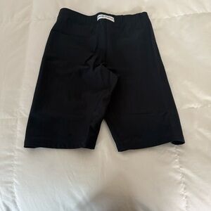 Under Armour Girls Black Shorts Small